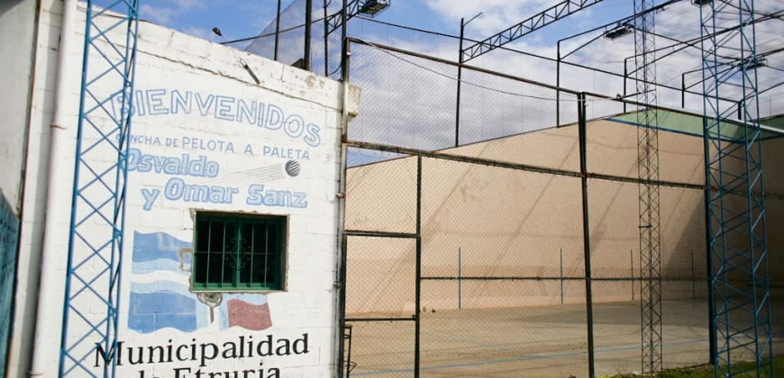 Cancha de Pelota a Paleta “Osvaldo y Omar Sanz”