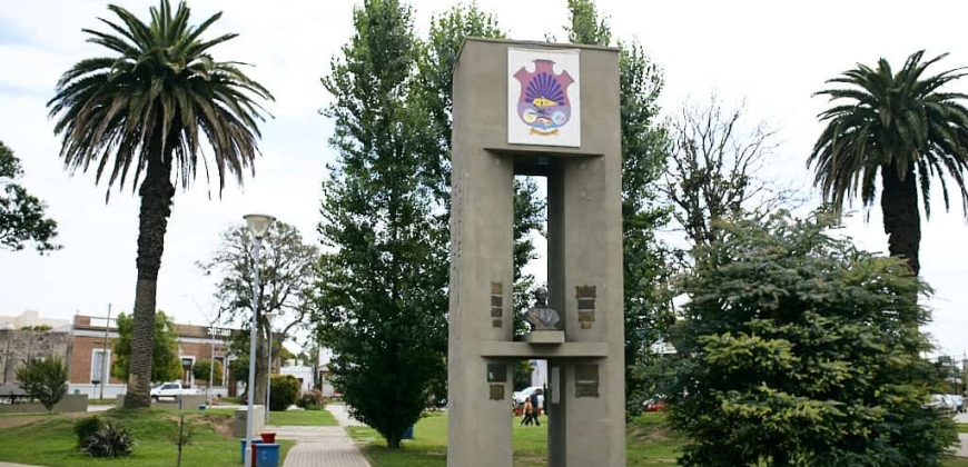 Plaza “25 de Mayo”
