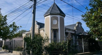 Casa de Familia “Fenoglio”