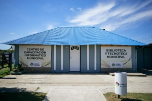 Biblioteca y Tecnoteca Municipal