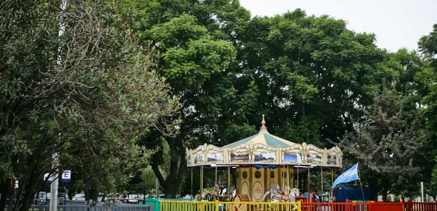 Carrusel – Plaza “Pedro Viñas”