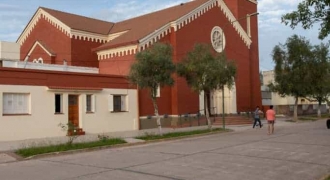 Parroquia “Cristo Rey” y Plaza