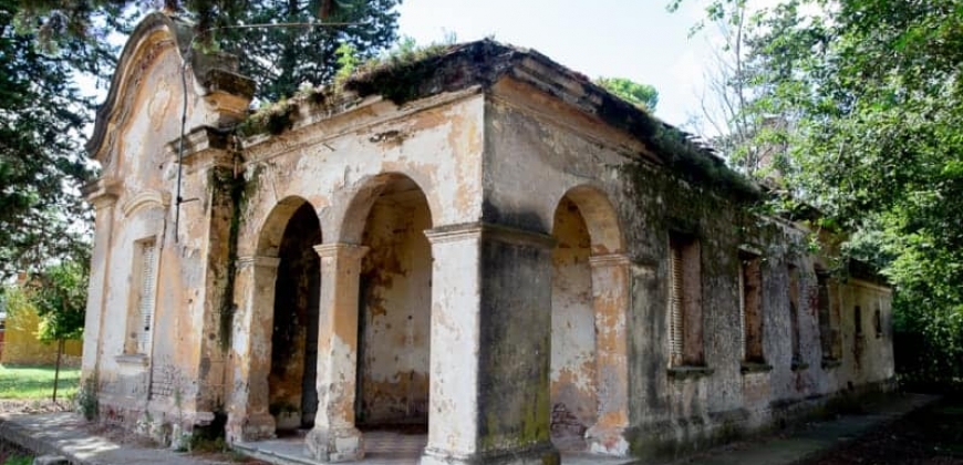 Policía – Edificio Abandonado