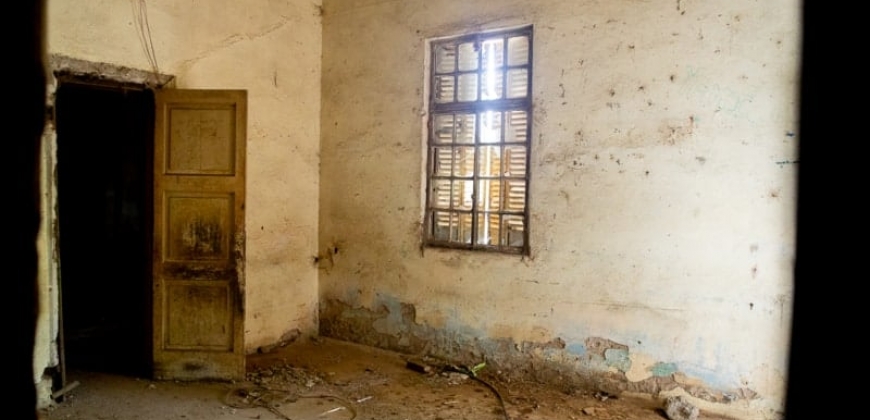 Policía – Edificio Abandonado