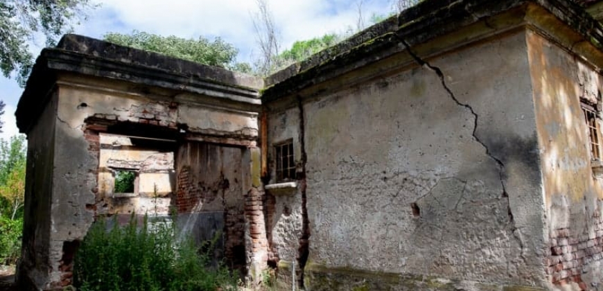 Policía – Edificio Abandonado