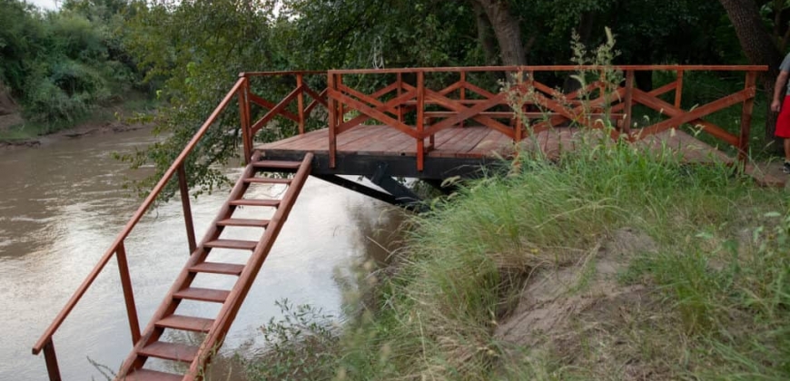 Muelle y Río