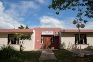 Biblioteca Popular Secundario “Carnerillo”