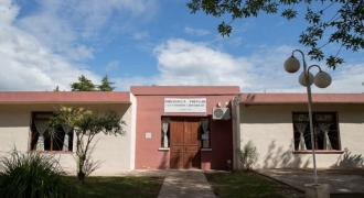 Biblioteca Popular Secundario “Carnerillo”