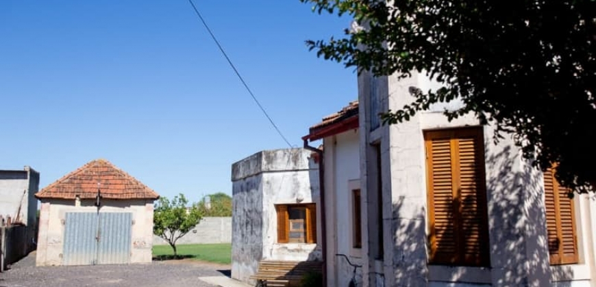 Casa de Familia  “Rina”