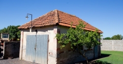 Casa de Familia  “Rina”