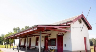 Estación Ferroviaria “Gral. Bartolome Mitre”