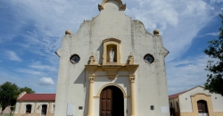 Iglesia “Párroco San Carlos”